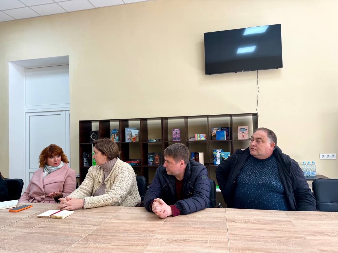 Робоча онлайн-зустріч з представниками проєкту «Дотик для відновлення», що реалізується громадською організацією «Український інститут Міжнародної Політики»