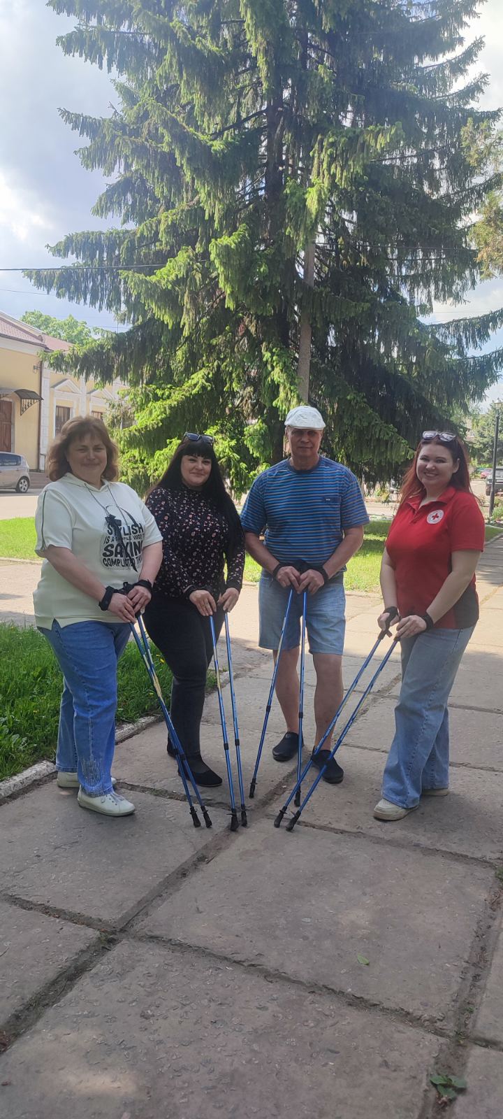 Рух до відновлення: стартував курс зі скандинавської ходьби для сімей ветеранів